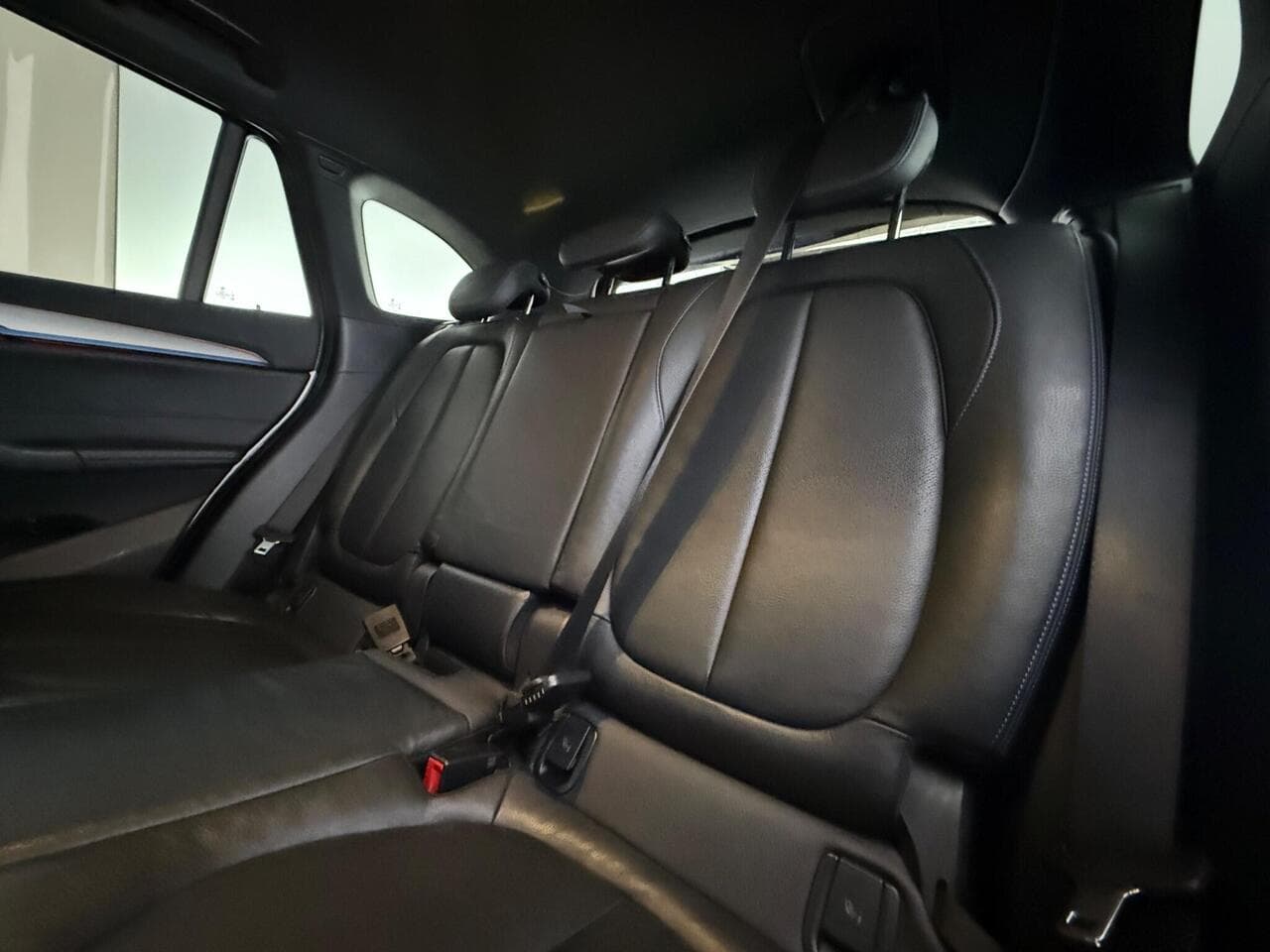 BMW X1 thumbnail Seats Rear