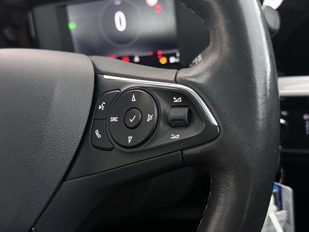 Vauxhall Mokka thumbnail Misc Controls