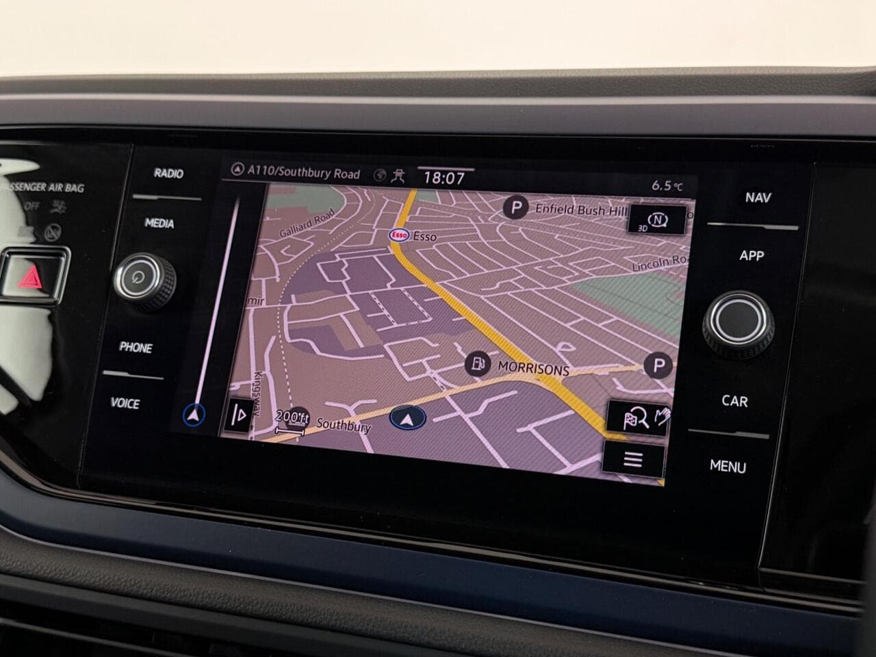 Volkswagen Polo thumbnail Infotainment System