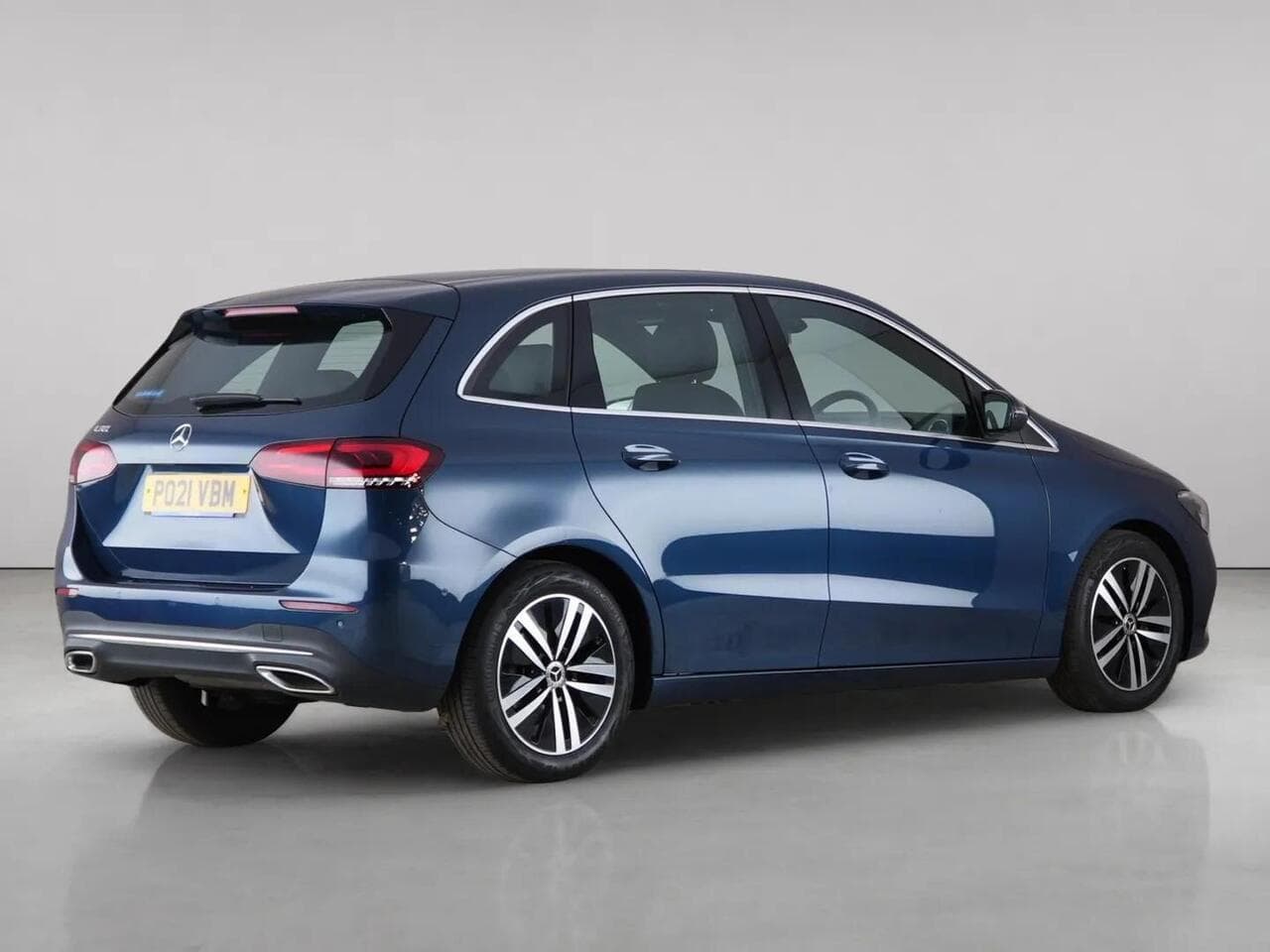 Mercedes-Benz B Class thumbnail Rear Right