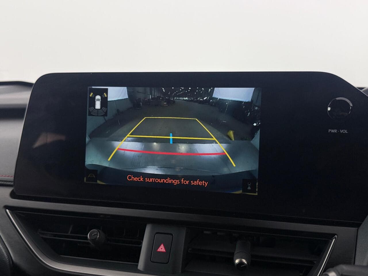 Lexus UX thumbnail Infotainment System