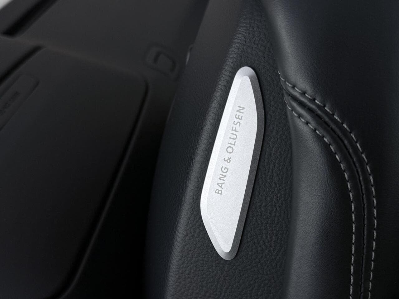 Audi R8 thumbnail Inconclusive