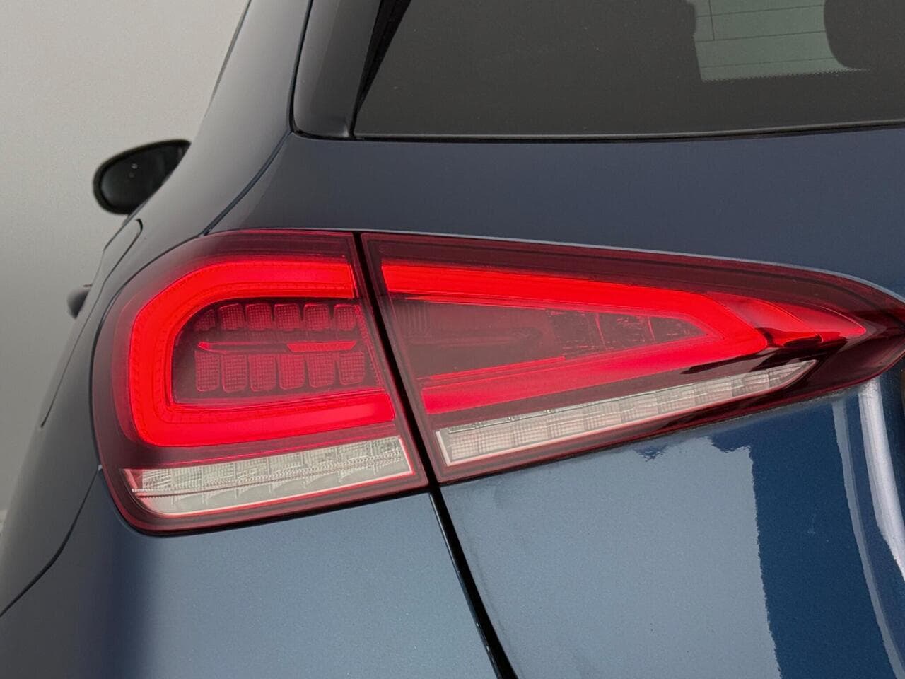 Mercedes-Benz A Class thumbnail Lights Rear