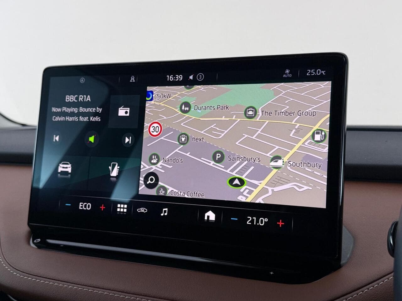 Skoda Enyaq thumbnail Infotainment System