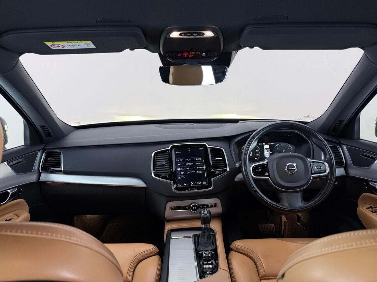 Volvo XC90 thumbnail Interior Front