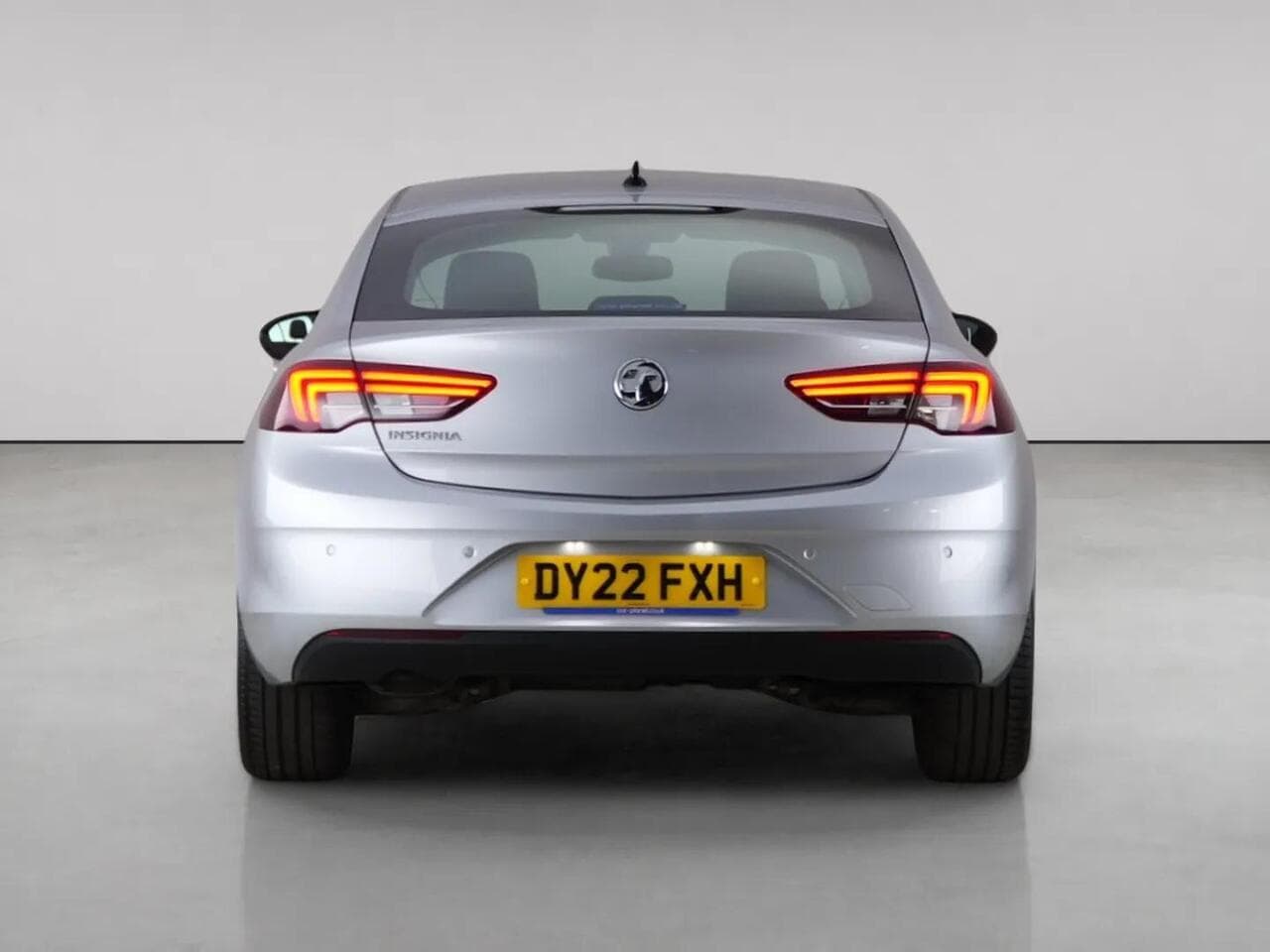 Vauxhall Insignia thumbnail Rear