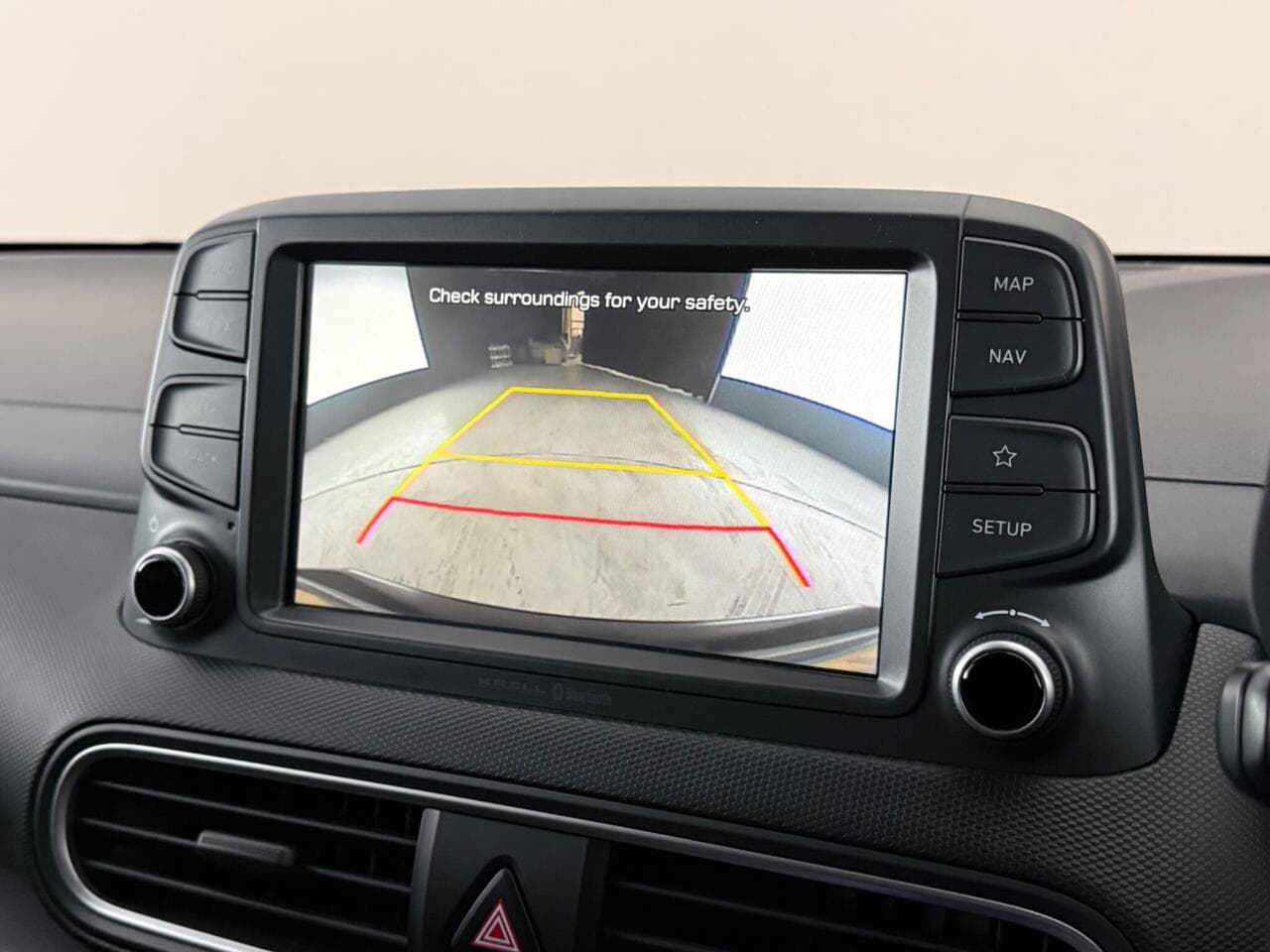 Hyundai KONA thumbnail Infotainment System