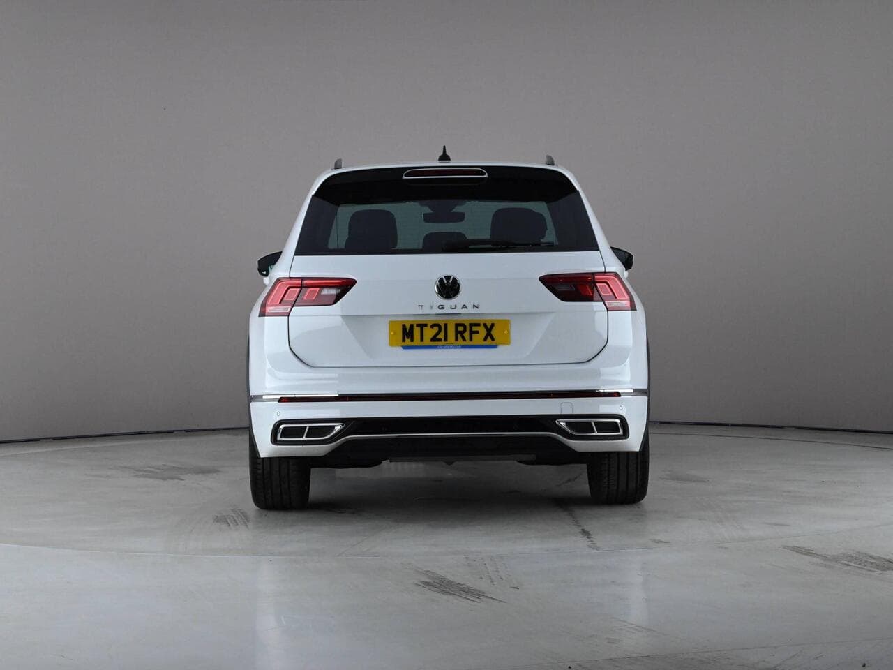 Volkswagen Tiguan thumbnail Rear