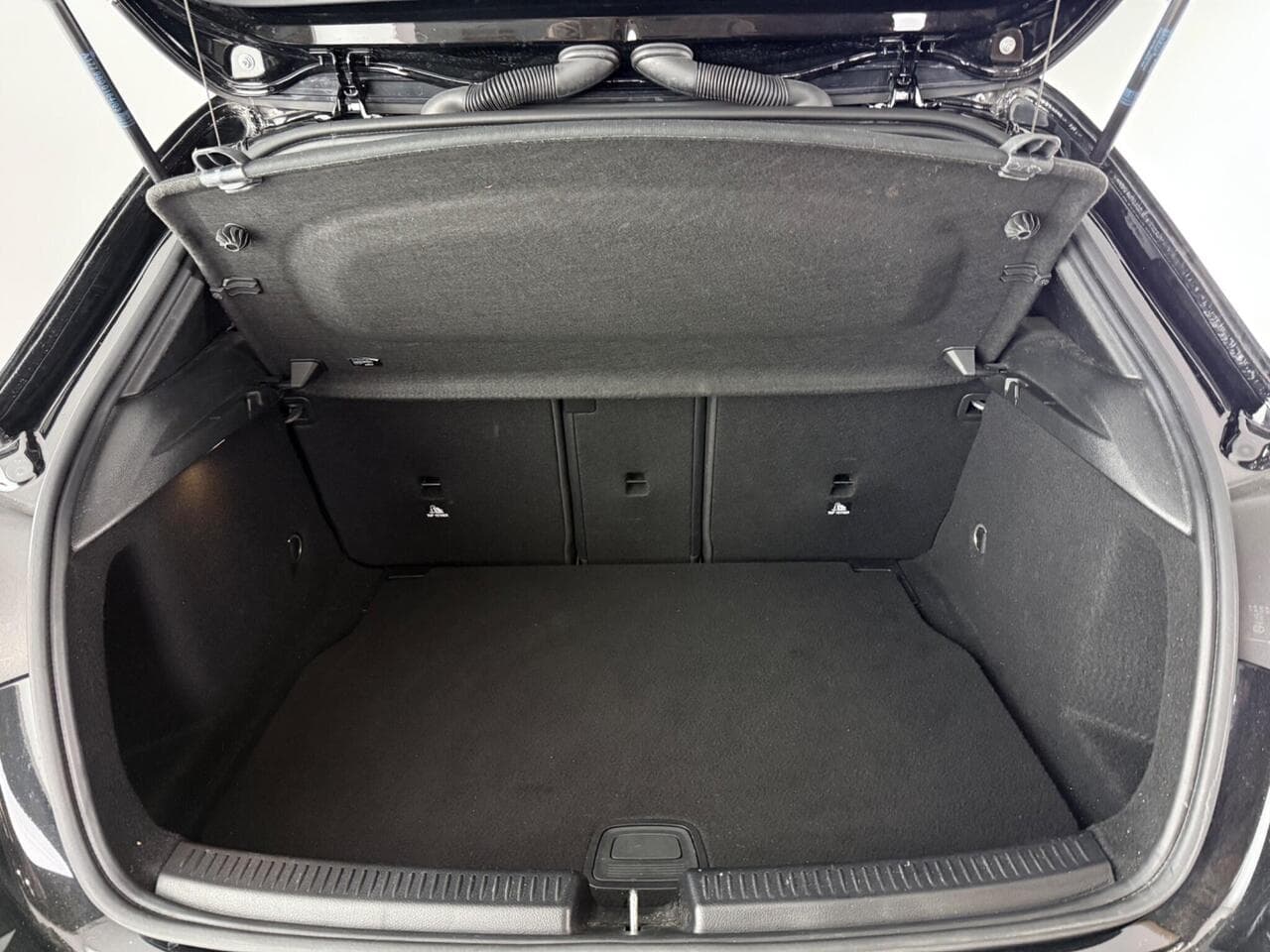 Mercedes-Benz A Class thumbnail Boot