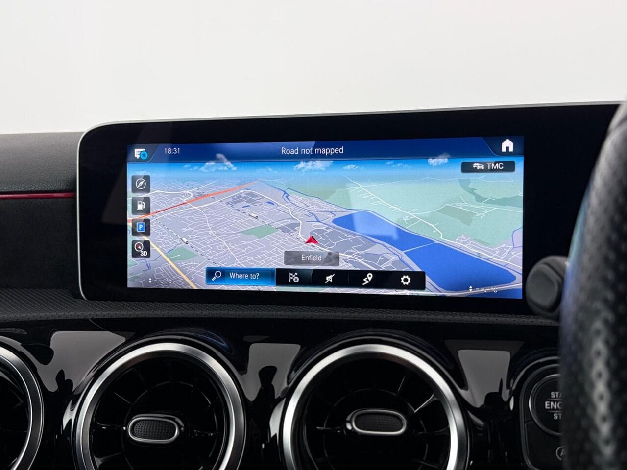 Mercedes-Benz A Class thumbnail Infotainment System