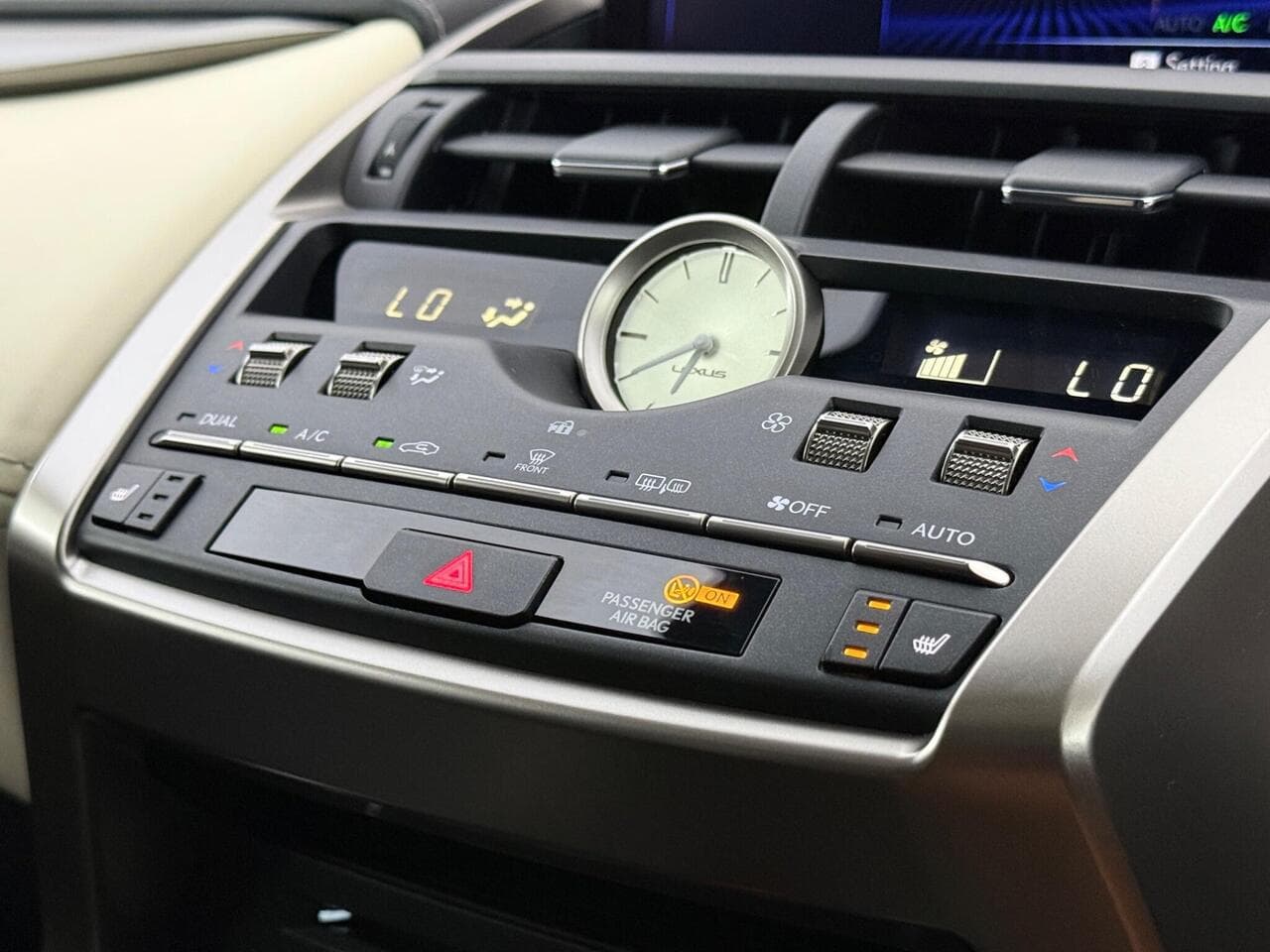 Lexus NX thumbnail Inconclusive