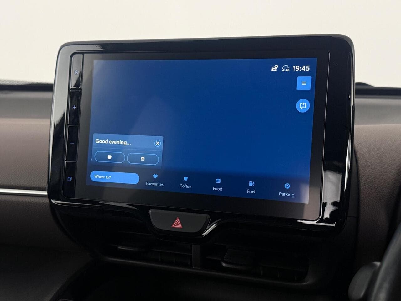 Toyota Yaris Cross thumbnail Infotainment System