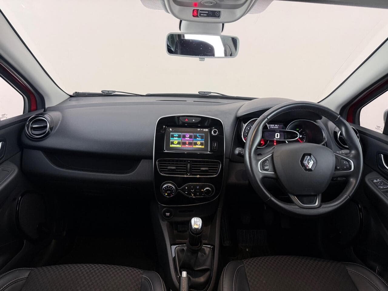 Renault Clio thumbnail Interior Front