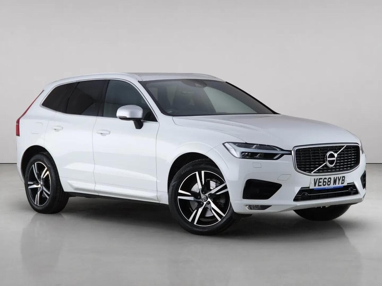 Volvo XC60 - Volvo XC60 2.0 D4 R-Design Auto AWD Euro 6 (s/s) 5dr