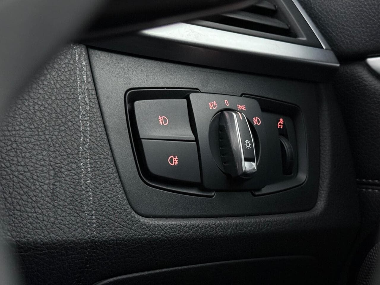 BMW 4 Series thumbnail Misc Controls