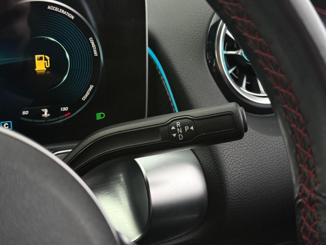Mercedes-Benz GLB thumbnail Misc Controls
