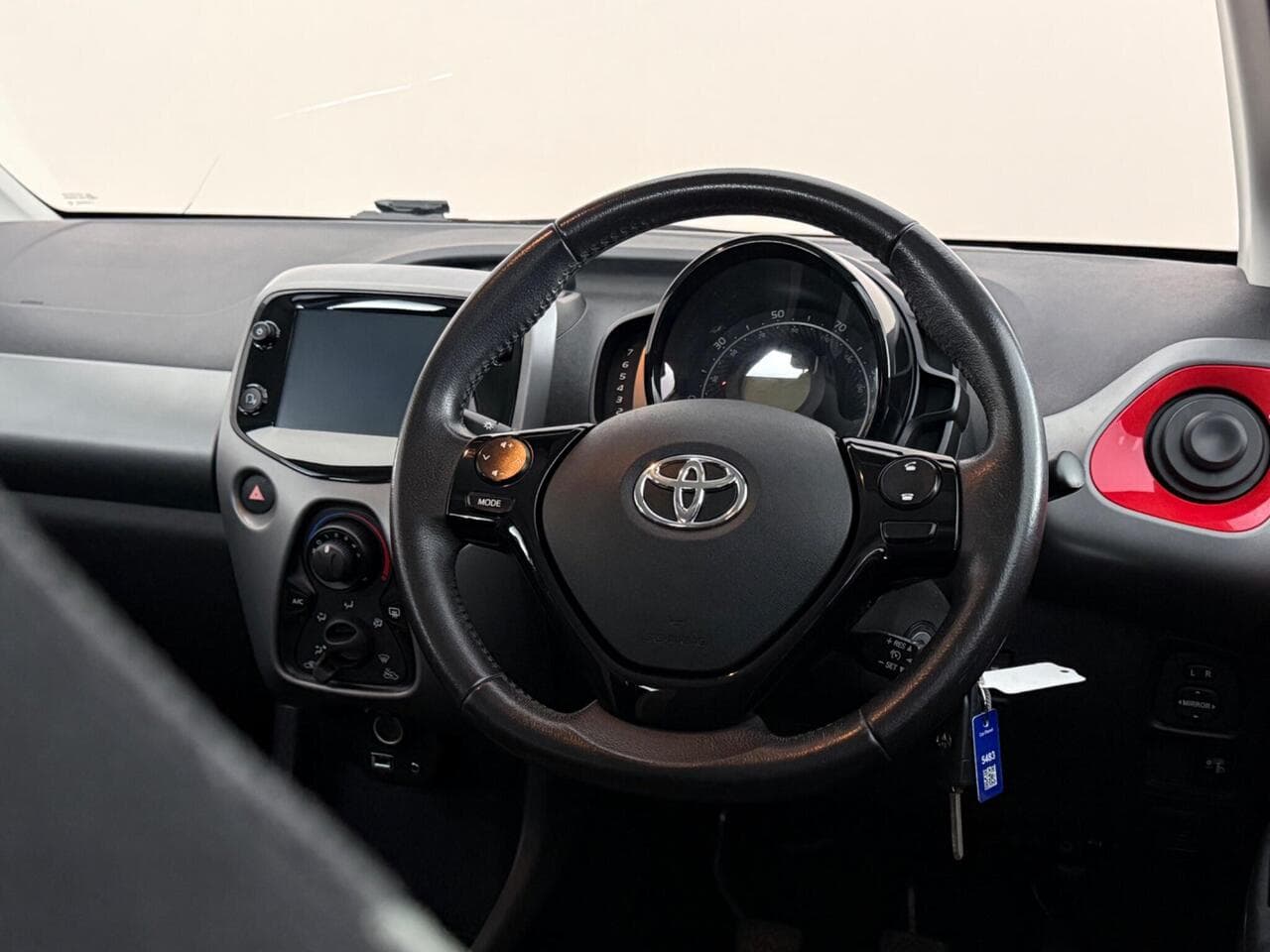 Toyota AYGO thumbnail Steering Wheel