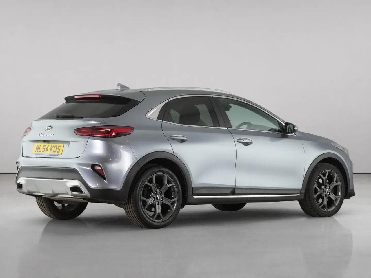 Kia XCeed thumbnail Rear Right