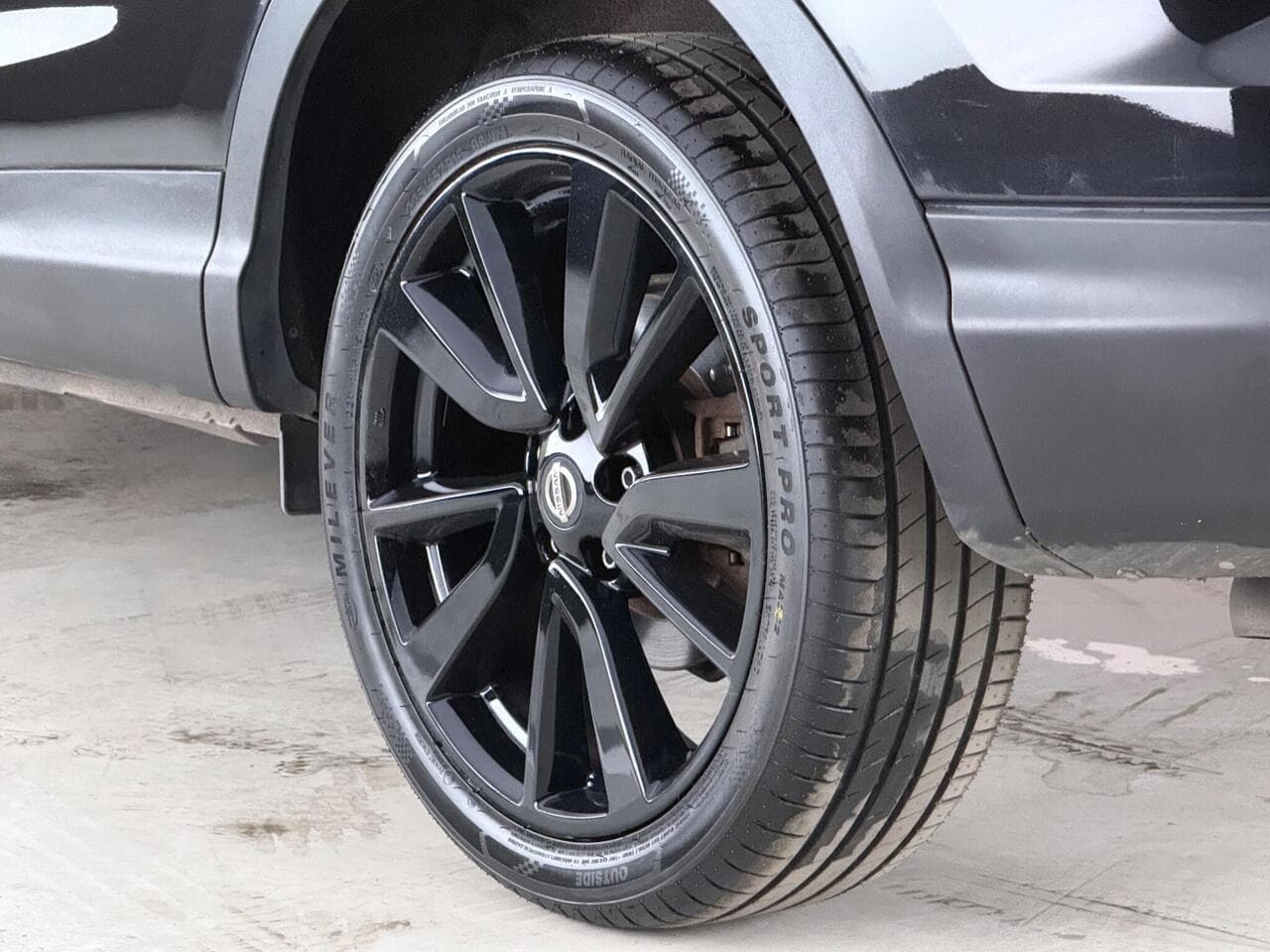 Nissan Qashqai thumbnail Wheel