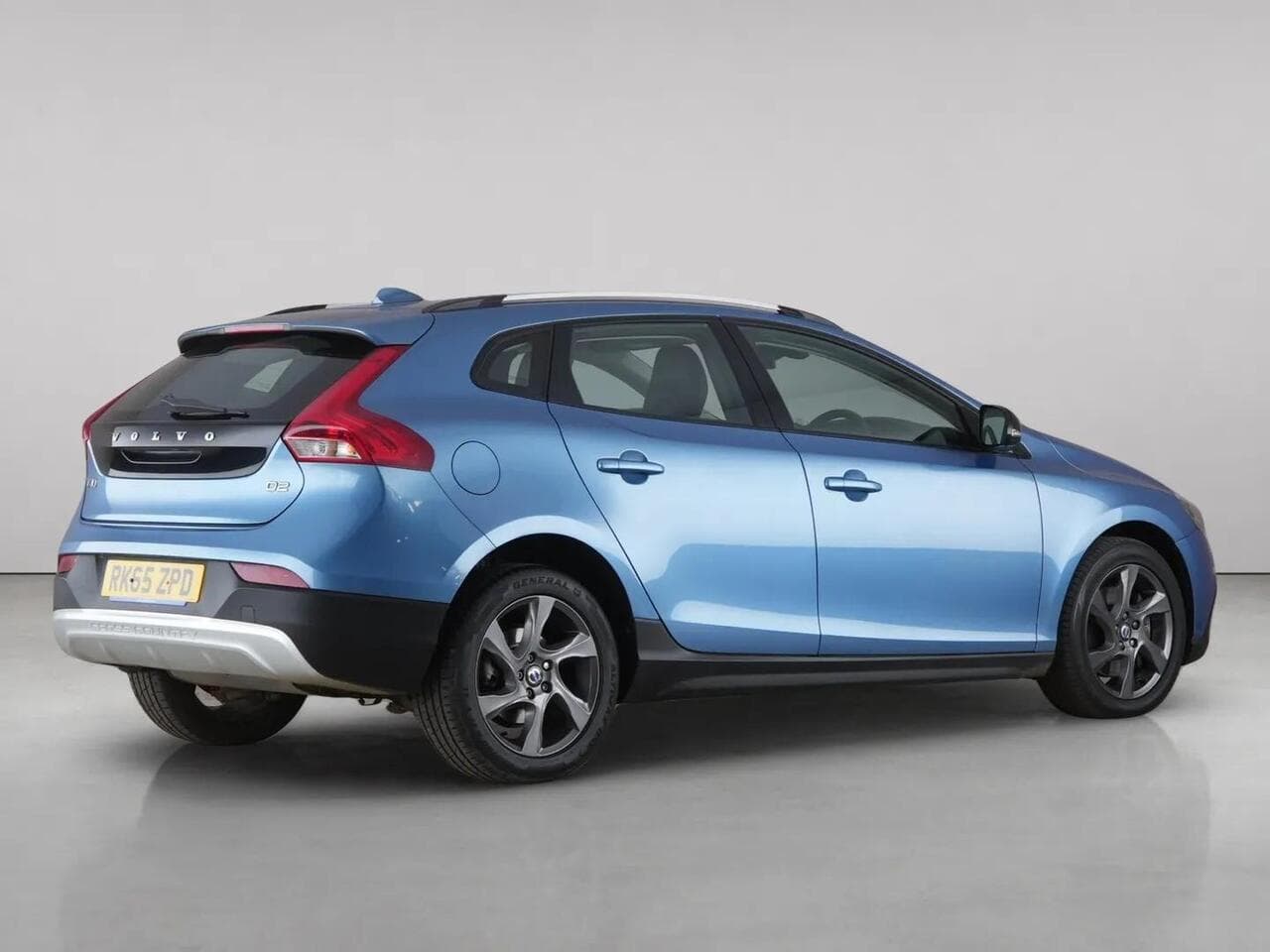 Volvo V40 Cross Country thumbnail Inconclusive