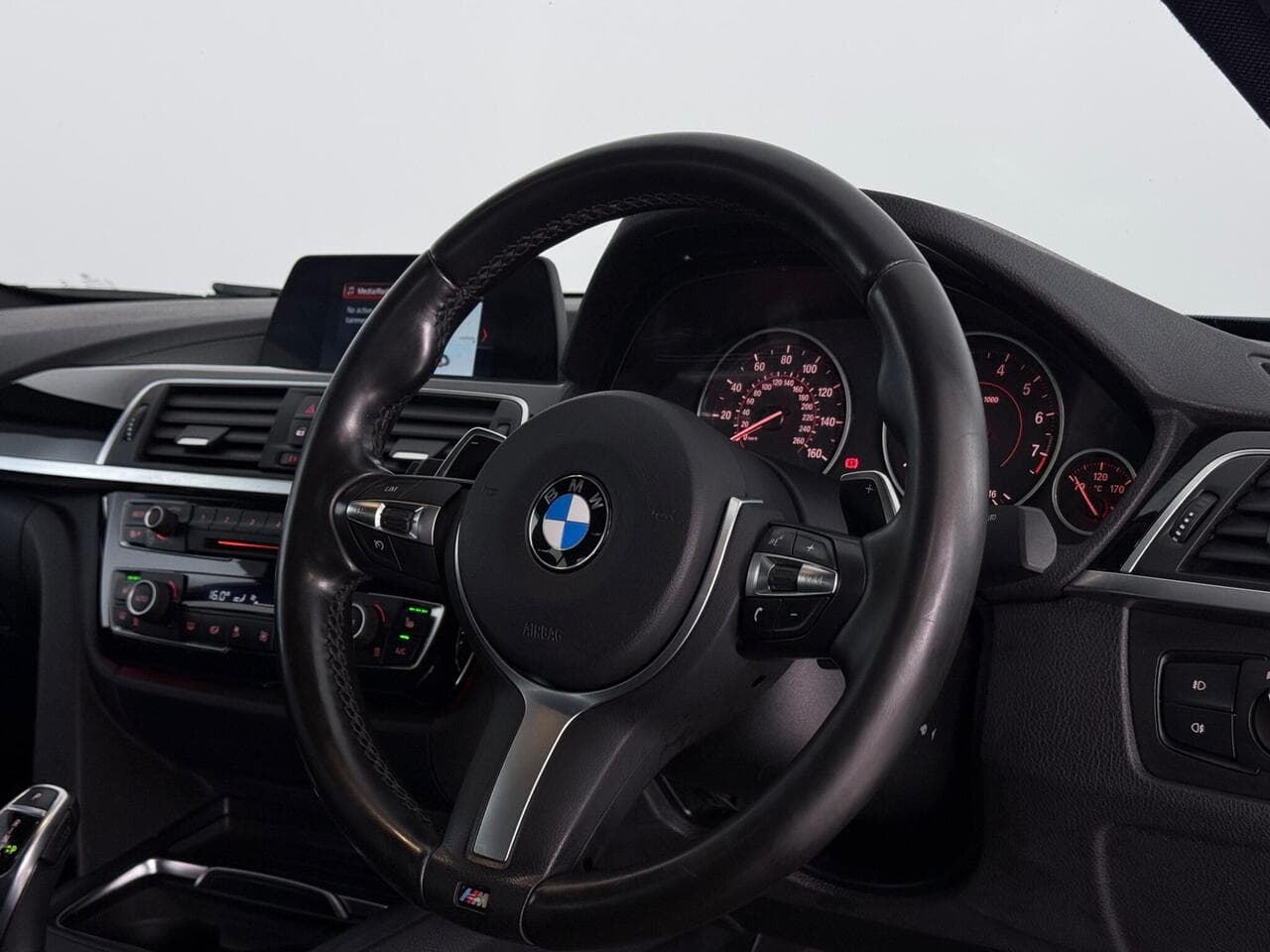 BMW 3 Series thumbnail Steering Wheel