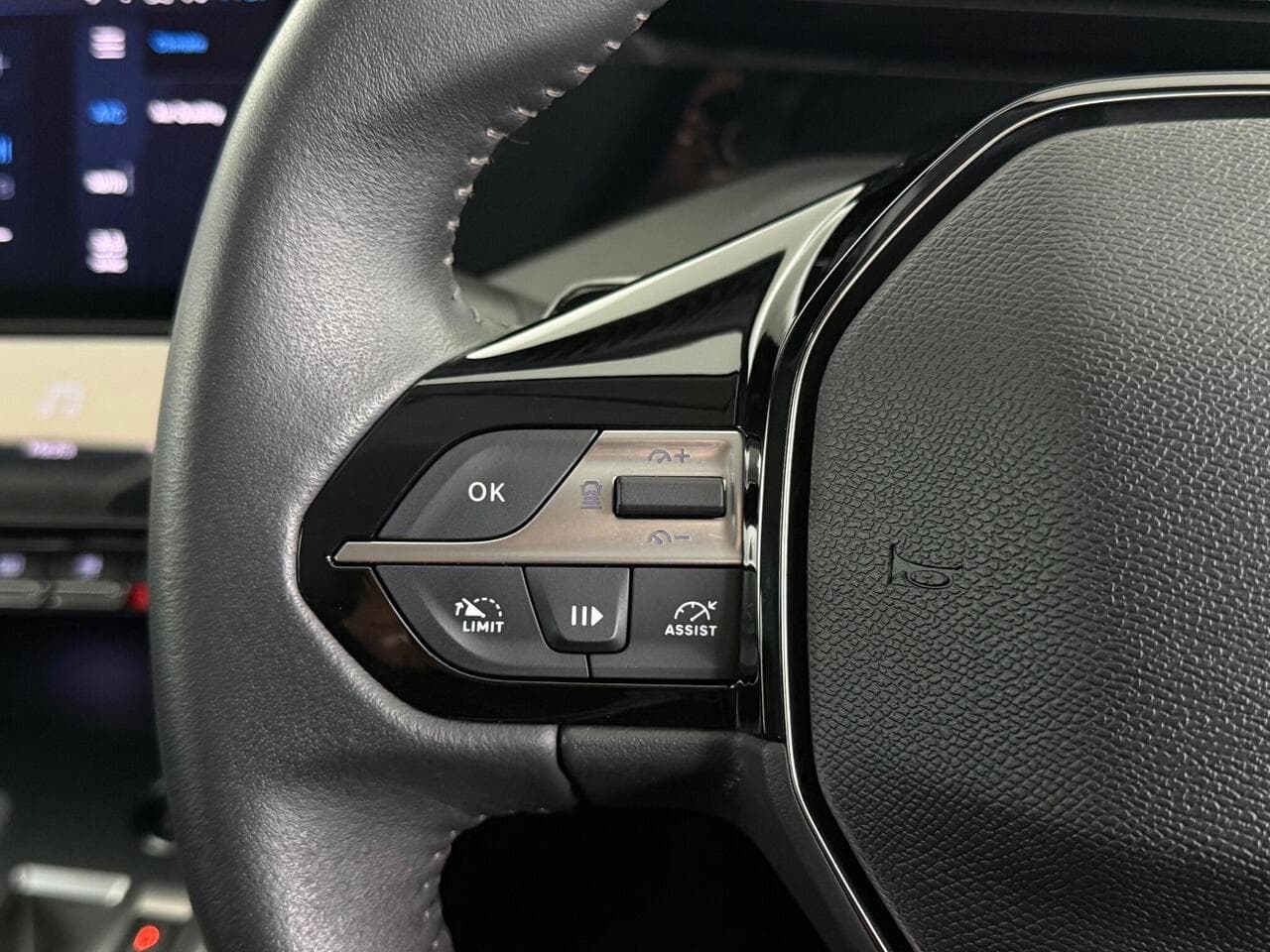 Peugeot 308 SW thumbnail Misc Controls