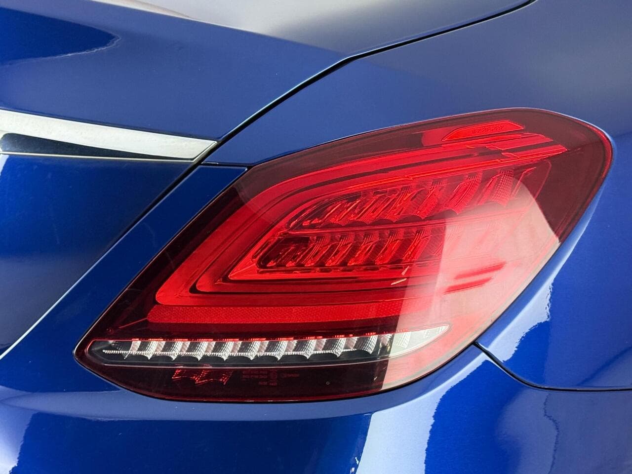 Mercedes-Benz C Class thumbnail Lights Rear