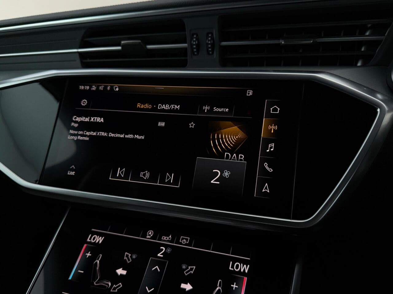Audi A6 Saloon thumbnail Infotainment System