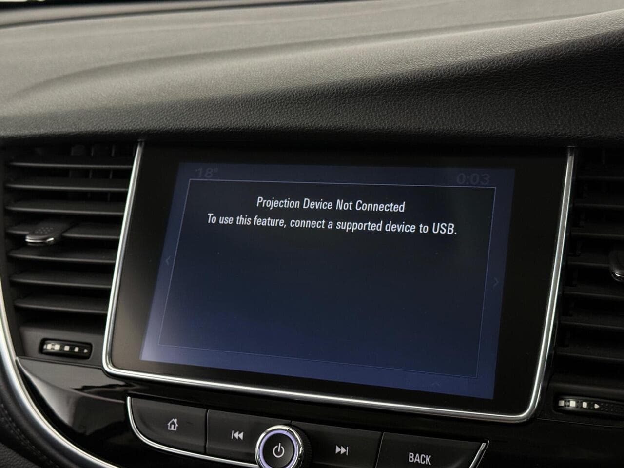 Vauxhall Mokka X thumbnail Infotainment System