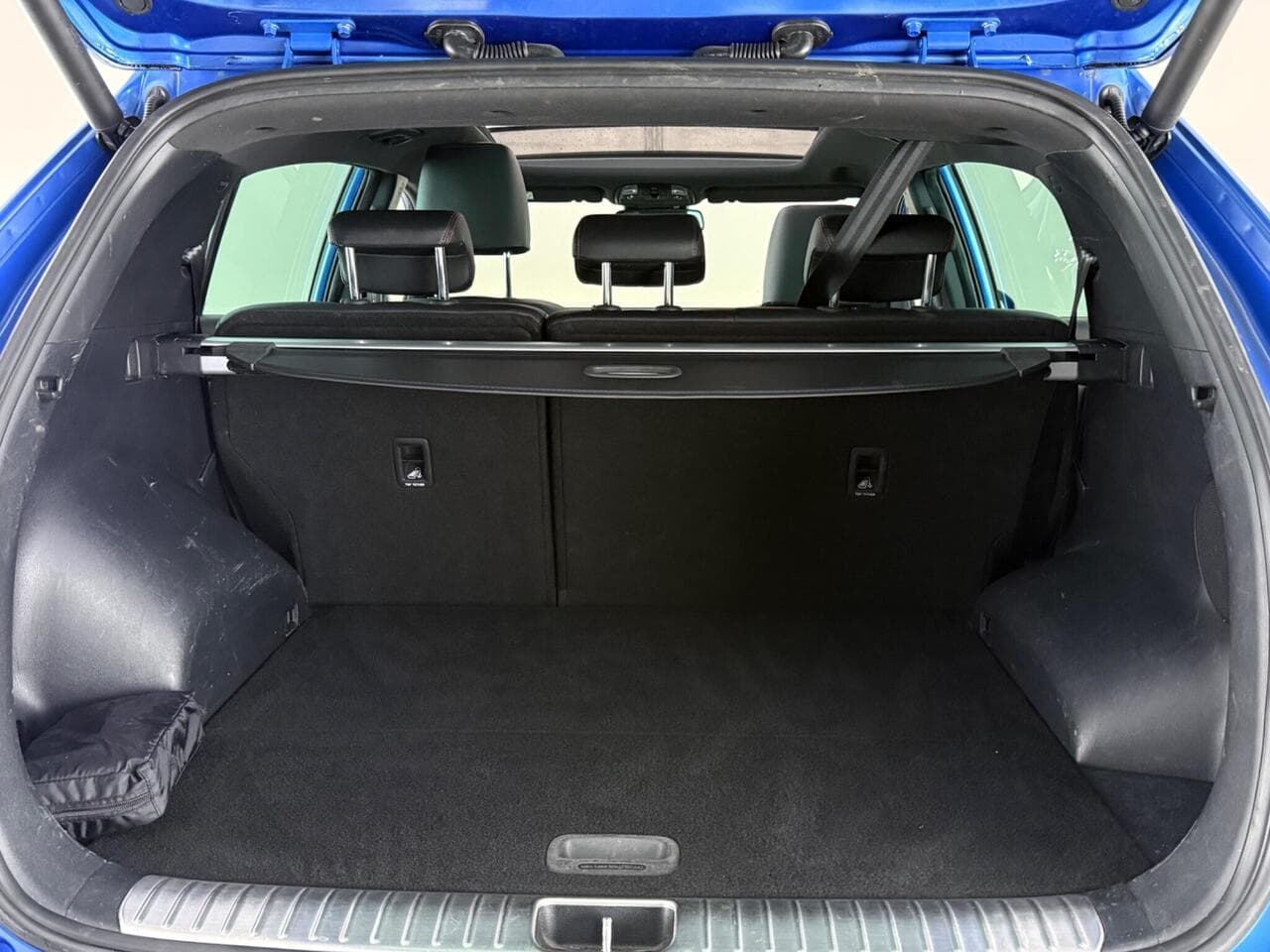 Kia Sportage thumbnail Boot