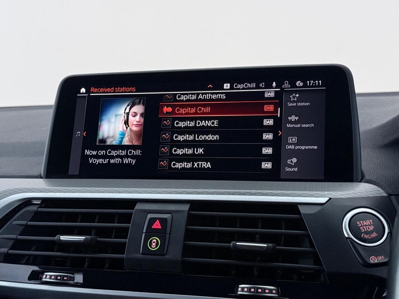 BMW X3 thumbnail Infotainment System