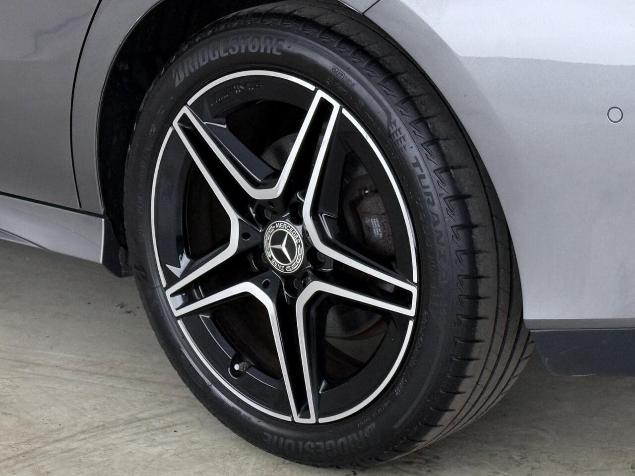 Mercedes-Benz CLA thumbnail Wheel