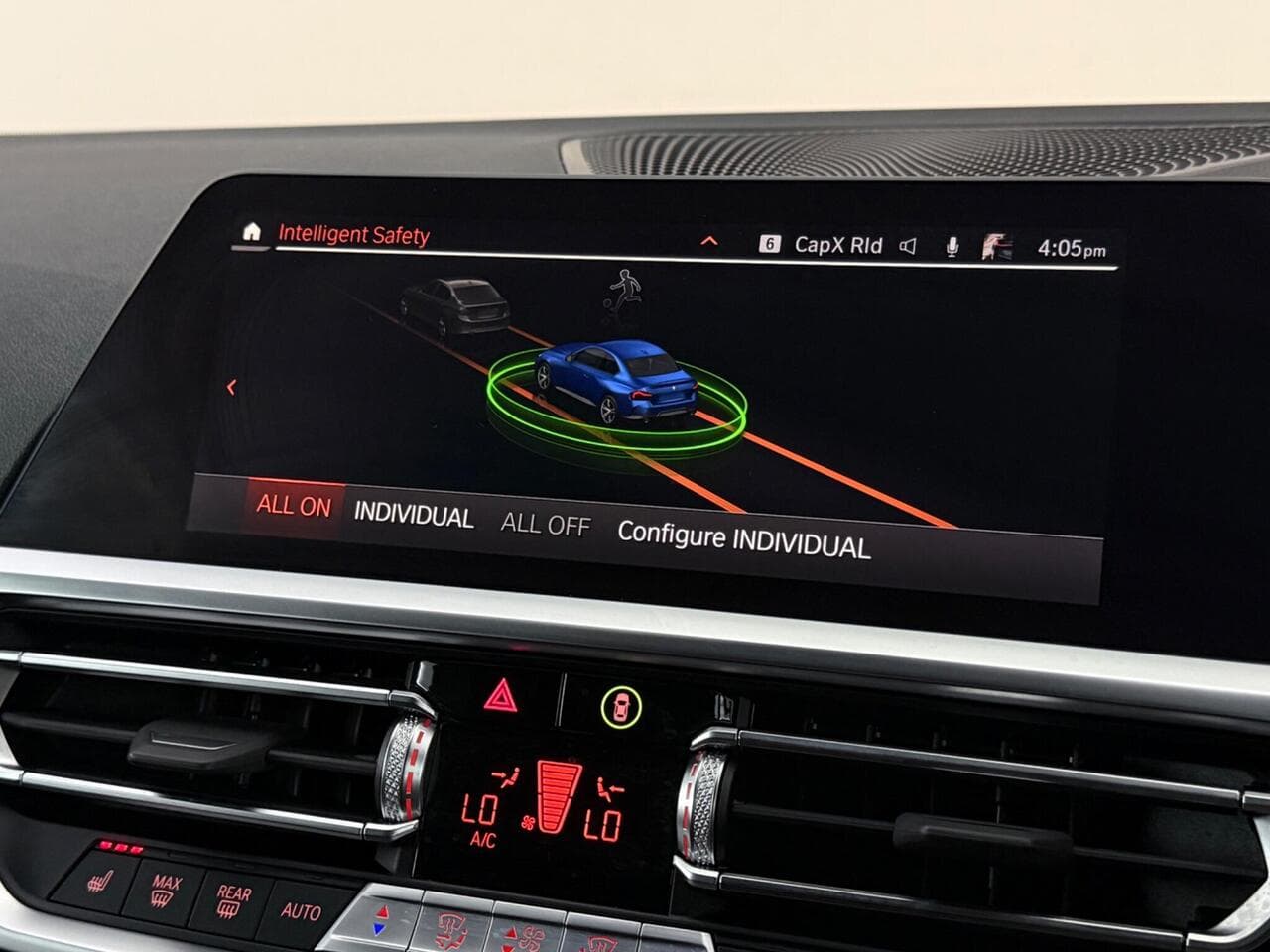 BMW 2 Series thumbnail Infotainment System
