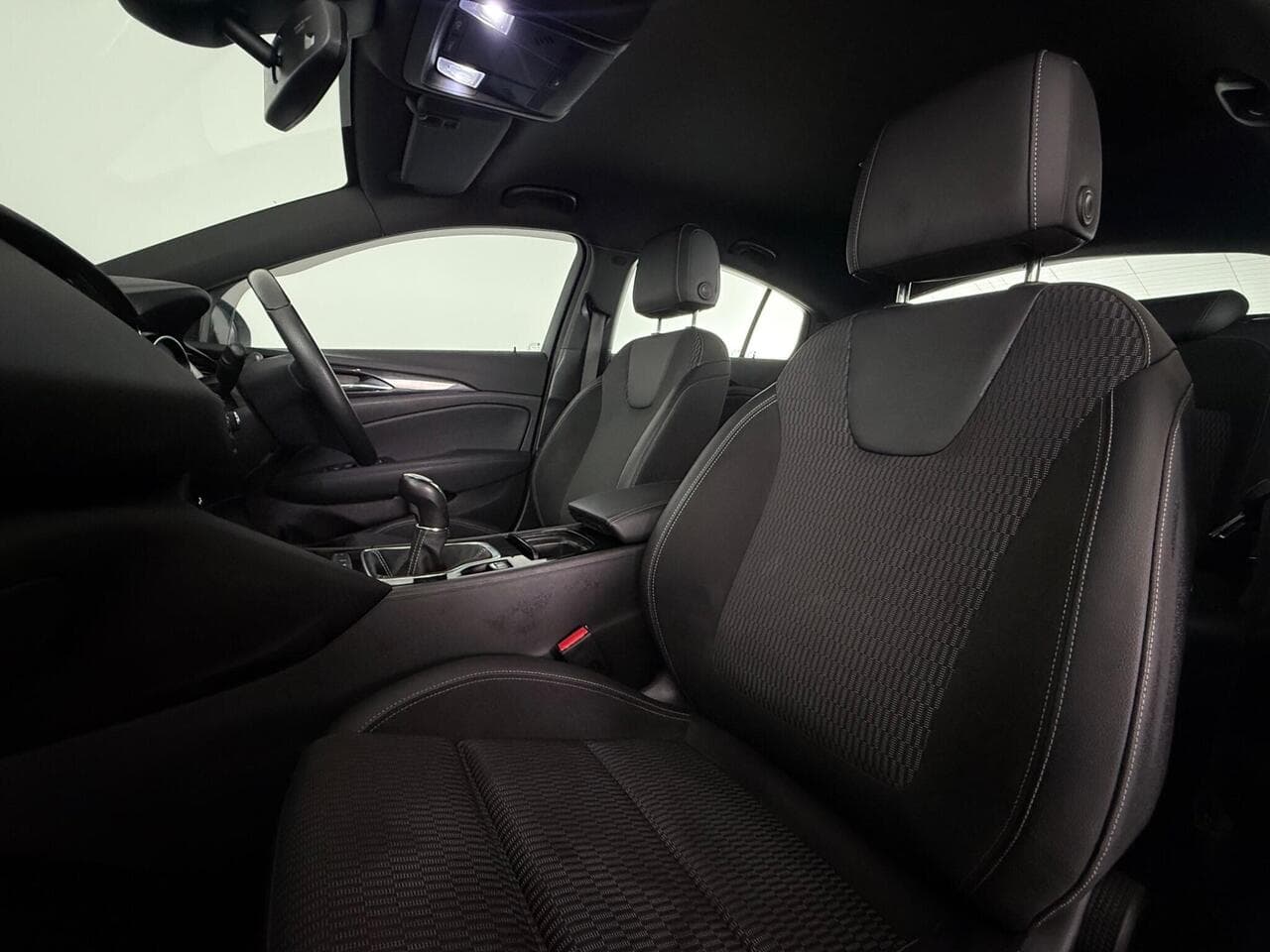 Vauxhall Insignia thumbnail Seat Front Passenger