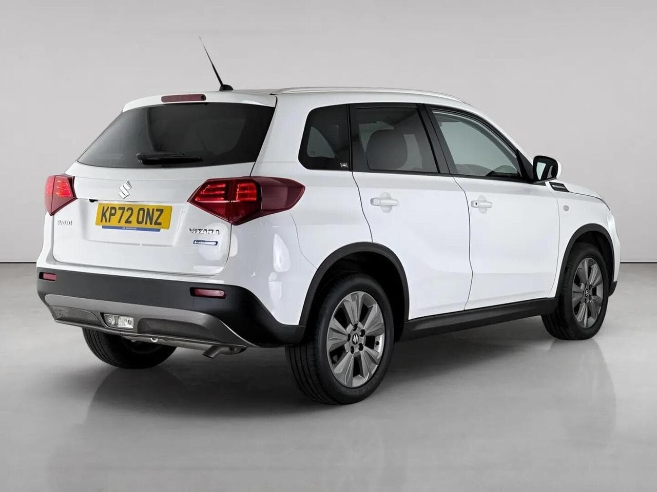 Suzuki Vitara thumbnail Rear Right
