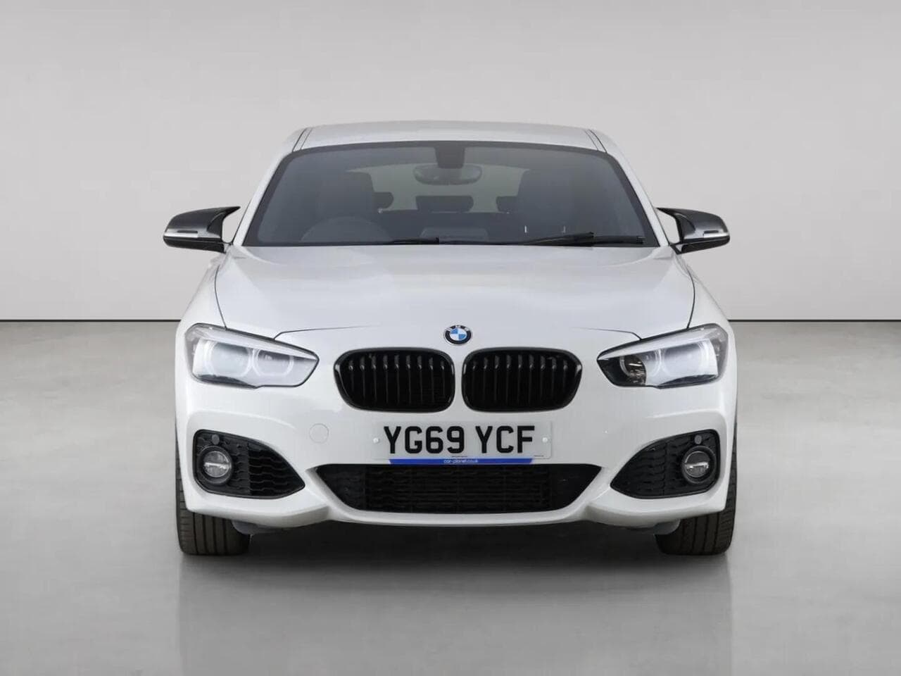 BMW 1 Series thumbnail Front
