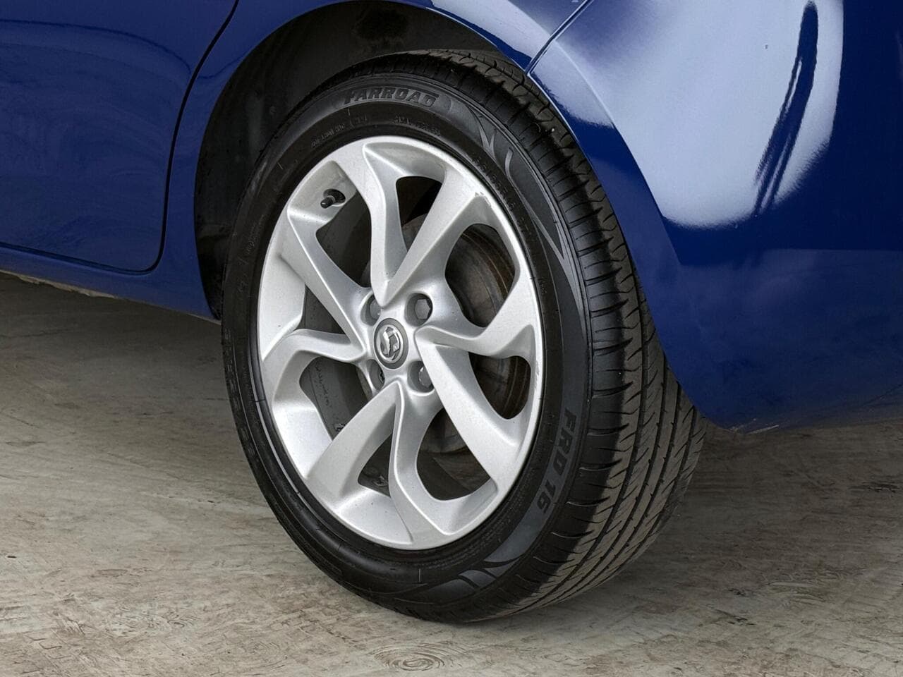 Vauxhall Corsa thumbnail Wheel
