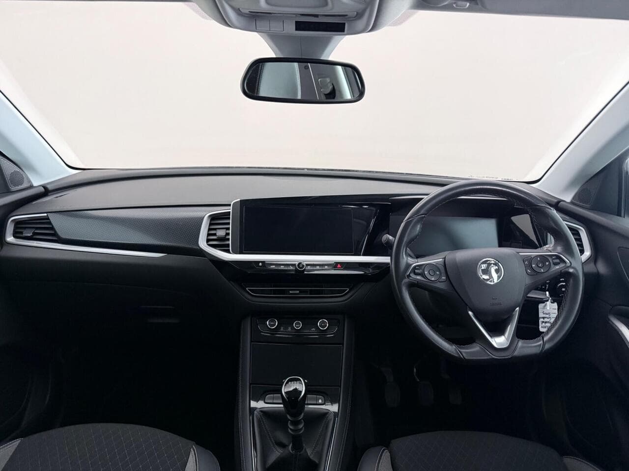 Vauxhall Grandland thumbnail Interior Front
