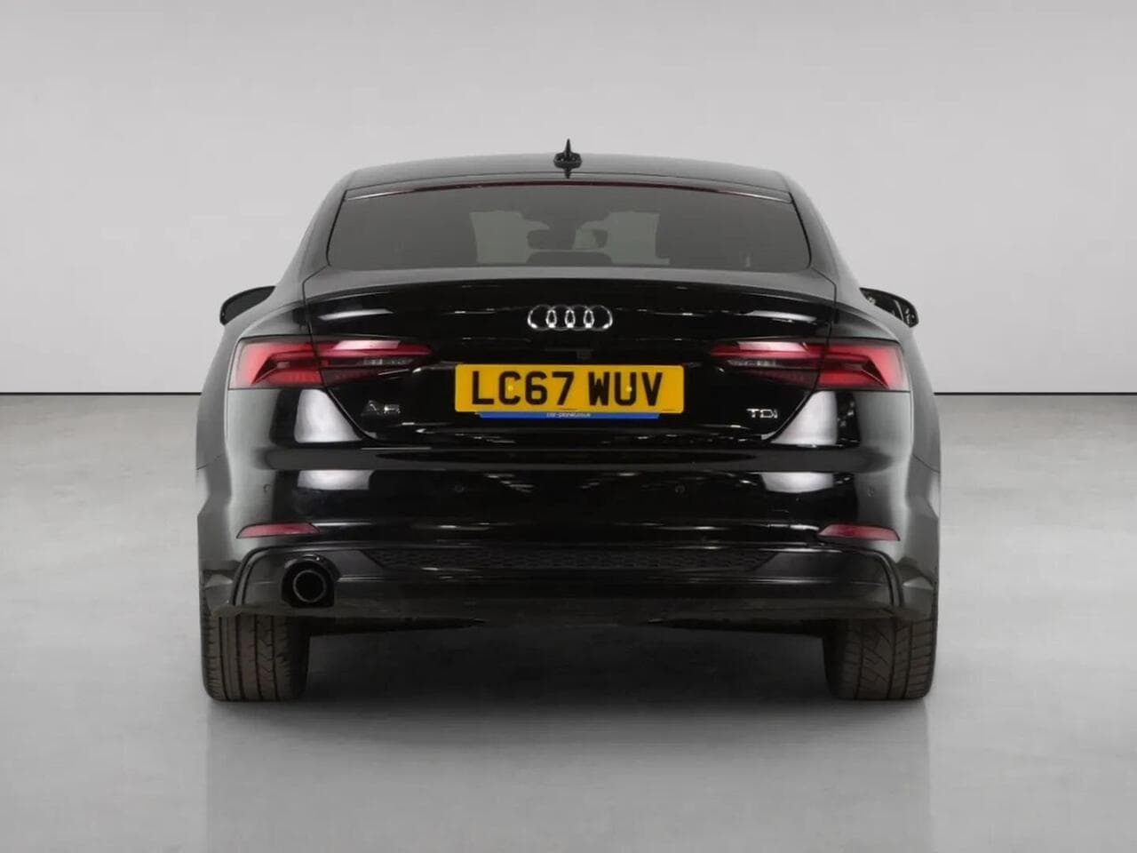 Audi A5 thumbnail Rear