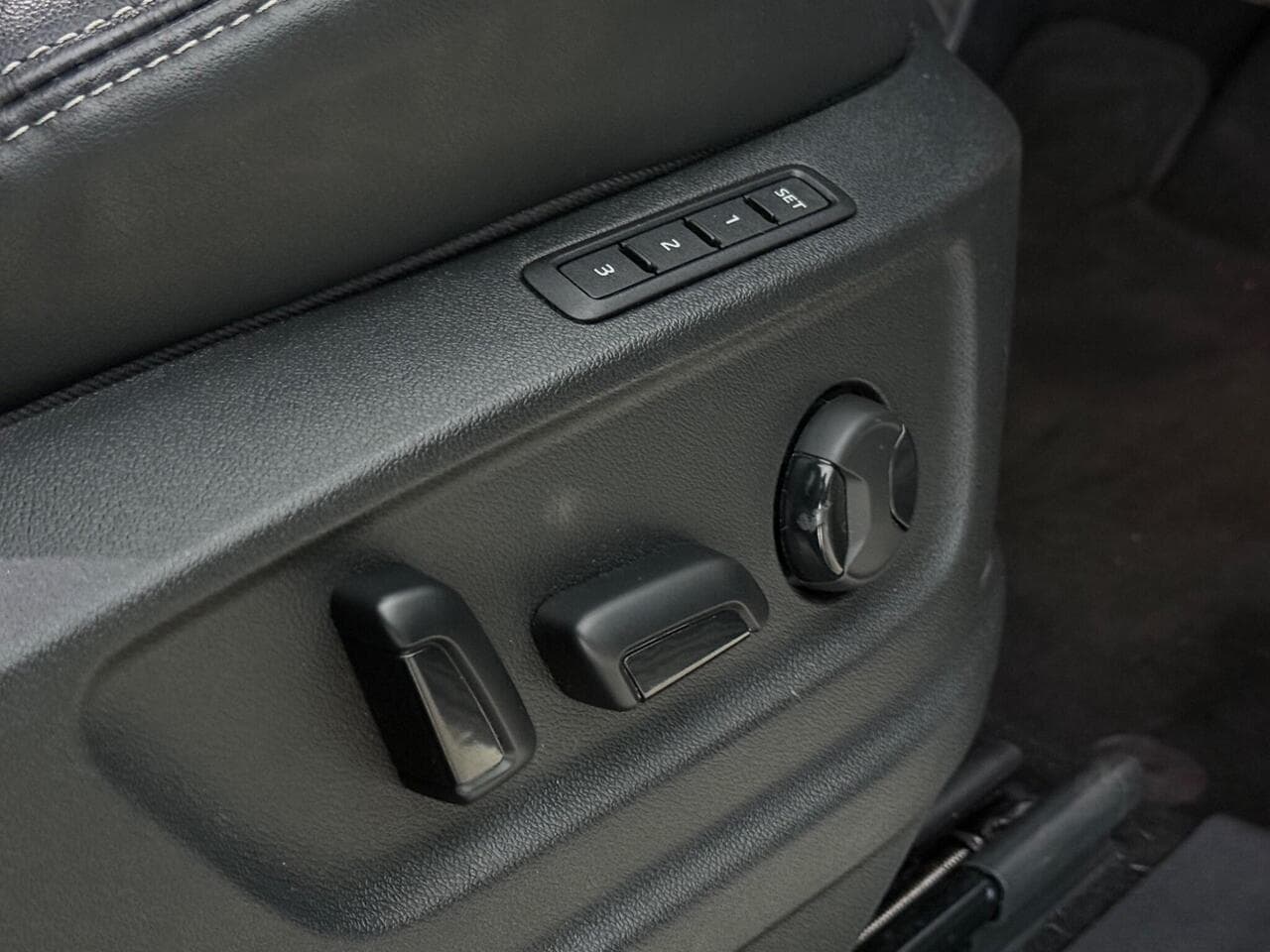 Skoda Kodiaq thumbnail Misc Controls