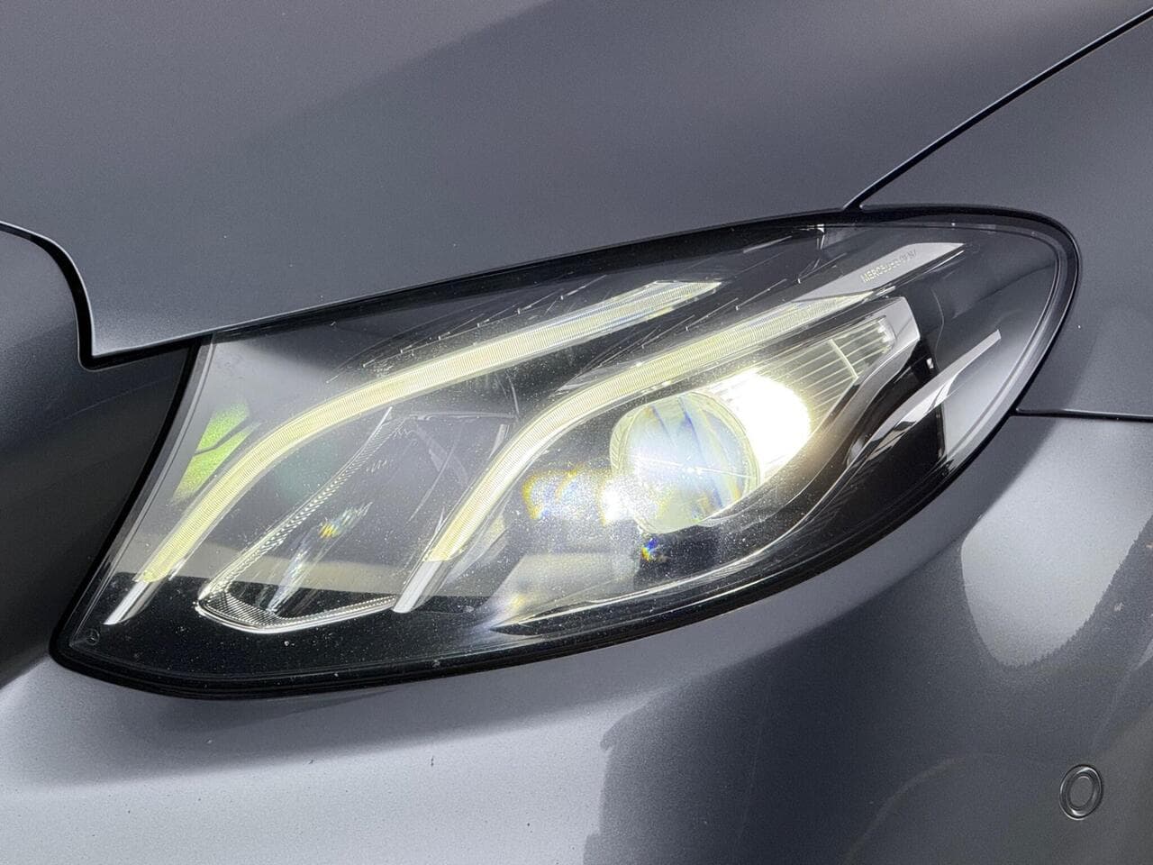 Mercedes-Benz E Class thumbnail Lights Front