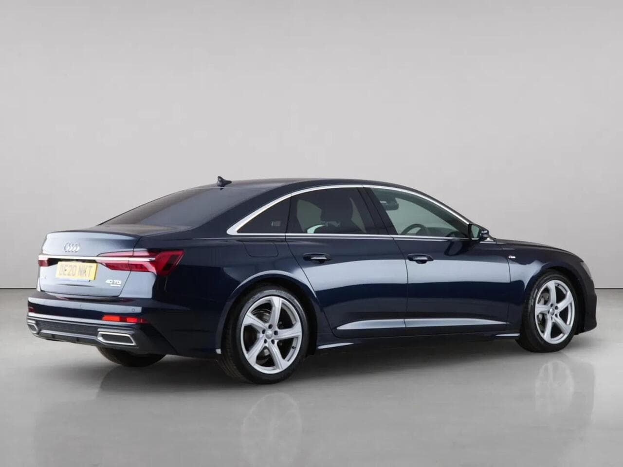 Audi A6 Saloon thumbnail Rear Right