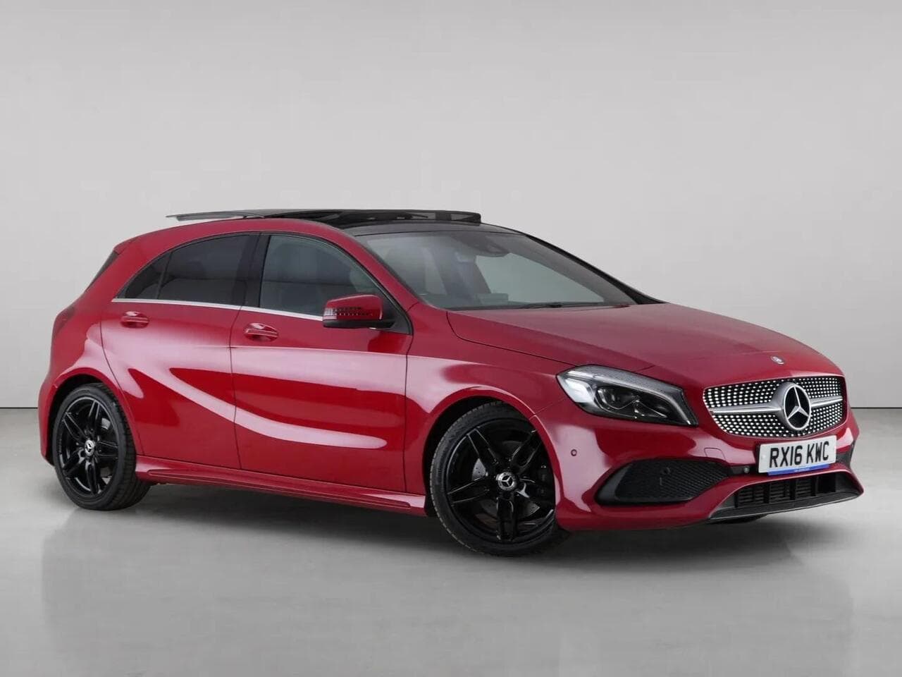 Mercedes-Benz A Class - Mercedes-Benz A Class 2.1 A220d AMG Line (Premium Plus) 7G-DCT 4MATIC Euro 6 (s/s) 5dr