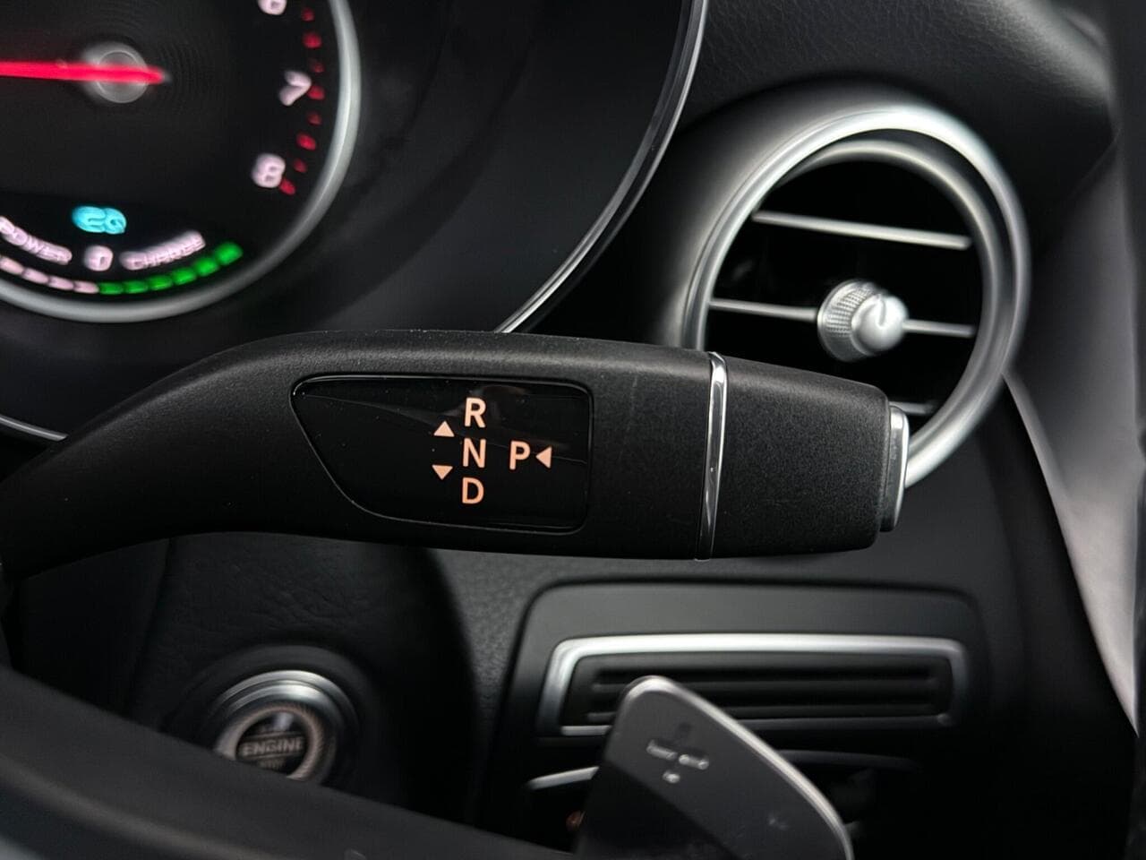Mercedes-Benz C Class thumbnail Misc Controls