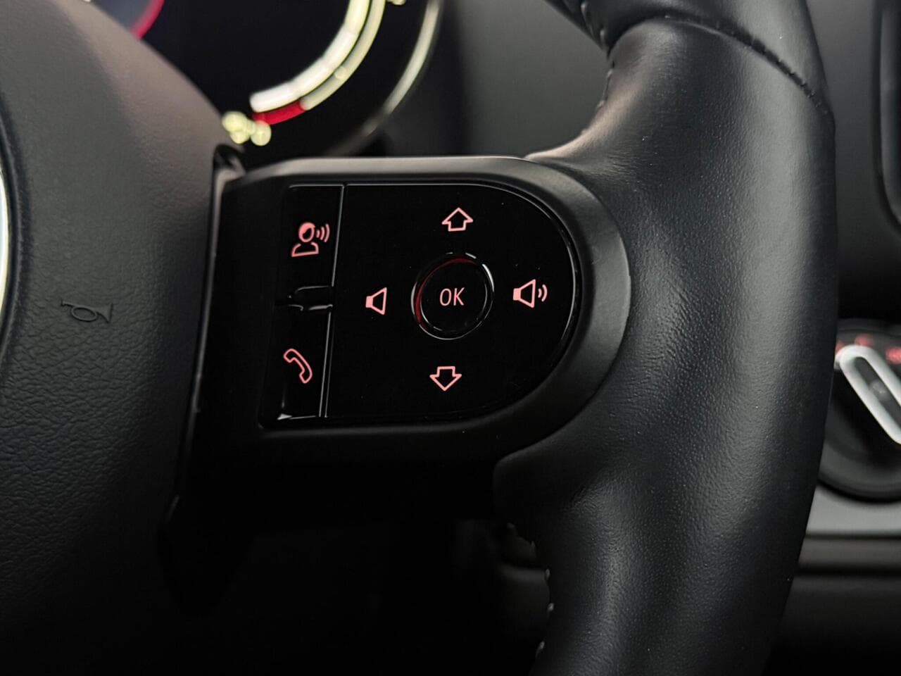 MINI Countryman thumbnail Misc Controls