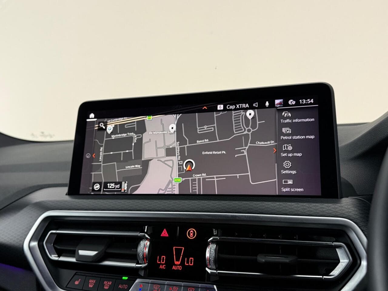 BMW X3 thumbnail Infotainment System
