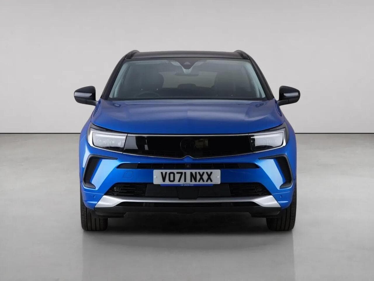 Vauxhall Grandland X thumbnail Front