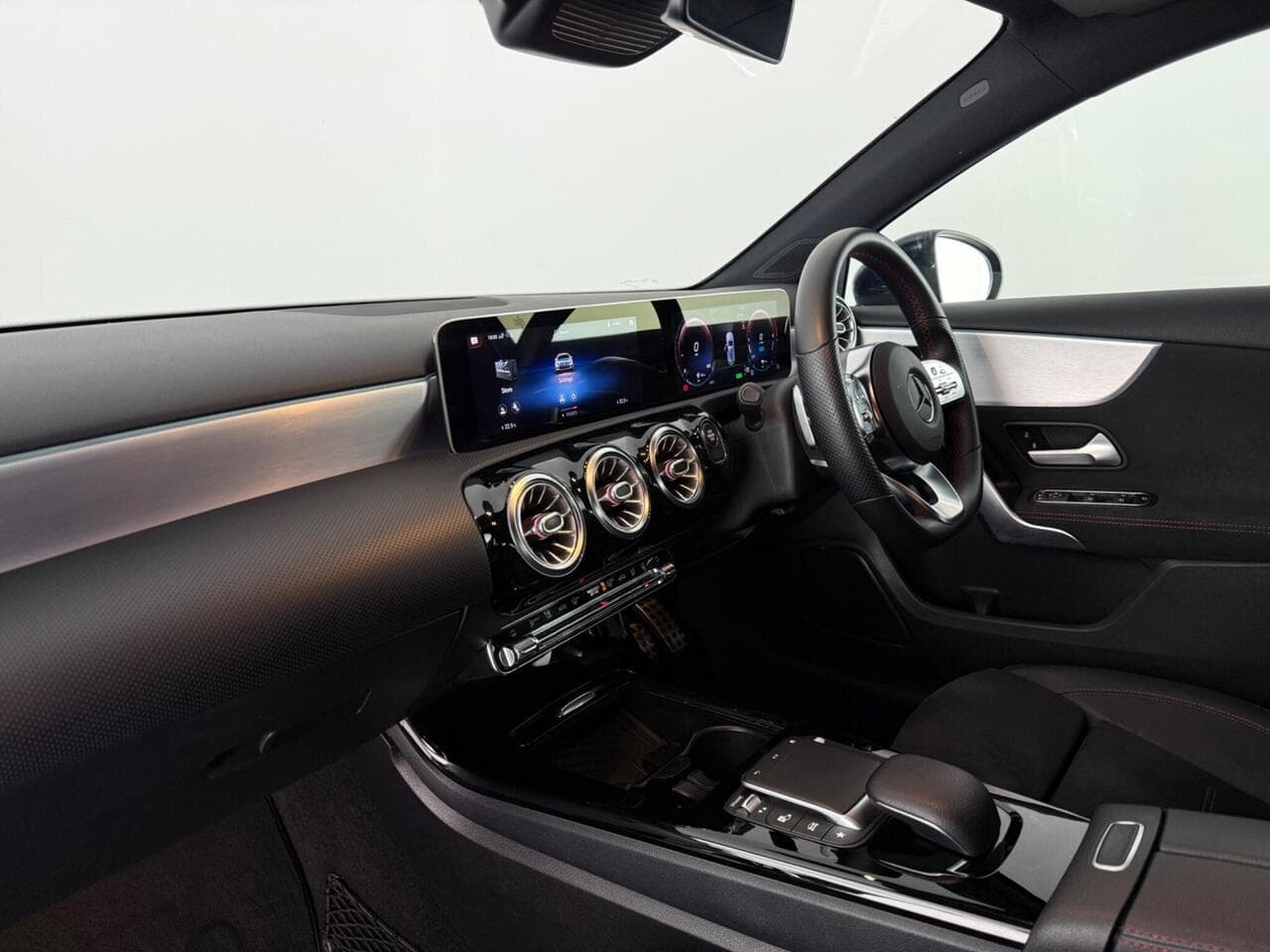 Mercedes-Benz A Class thumbnail Interior Front