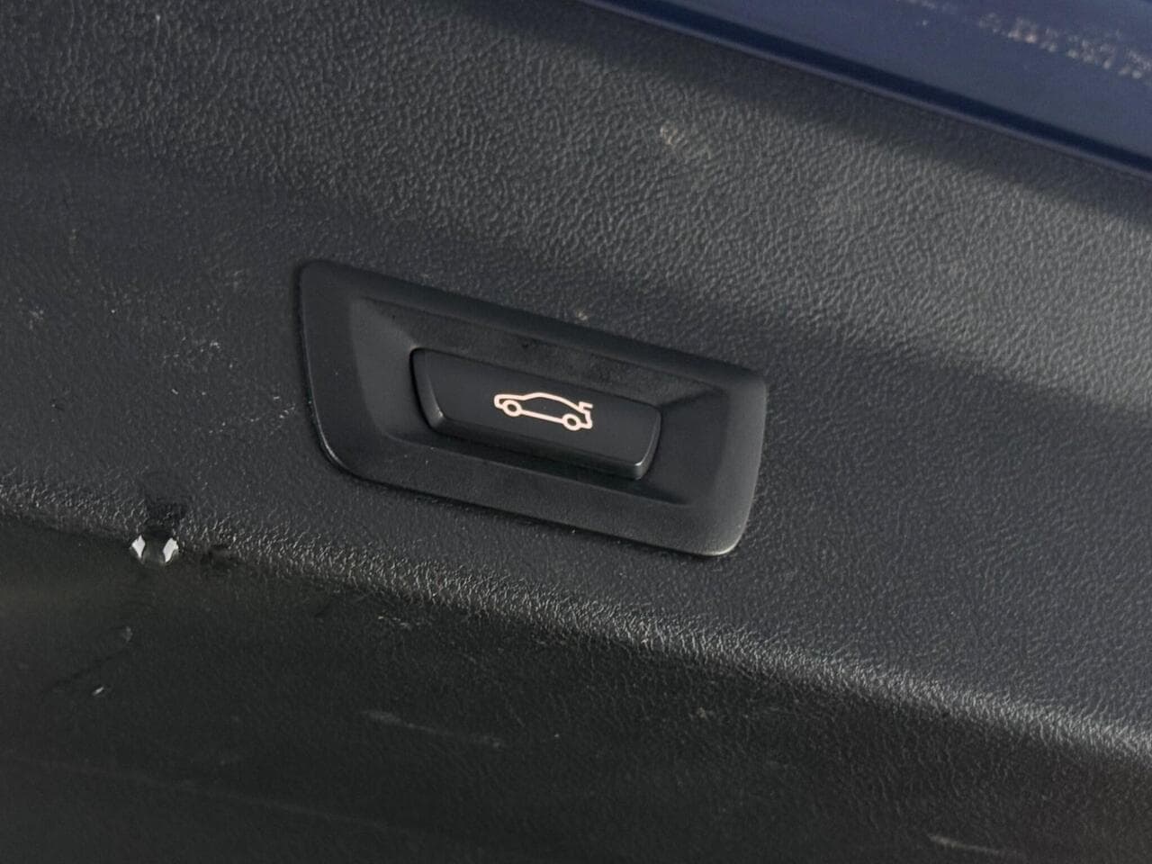 BMW X3 thumbnail Misc Controls