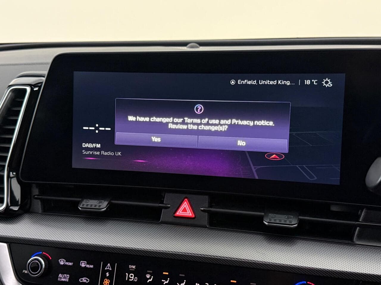 Kia Sportage thumbnail Infotainment System